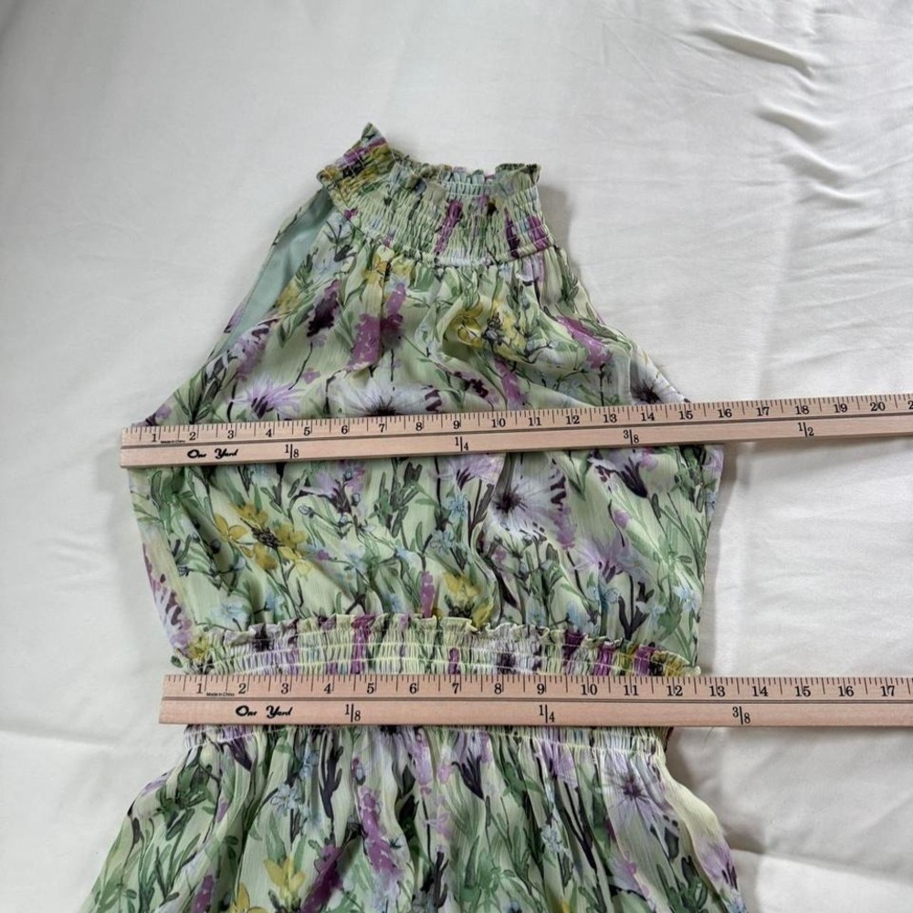 floral maxi dress  Taylor green floral smocked halter maxi dress size 2 - Picture 3 of 6